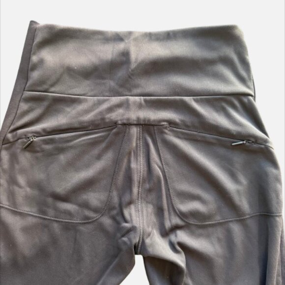 Athleta Women's High-Rise Leggings in Black with Back Zipper Pockets (Size XS) - Picture 3 of 8